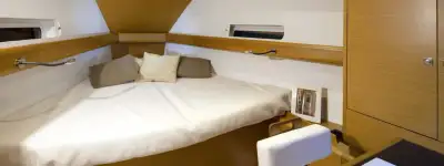 boat image 1