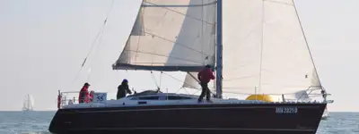 boat image 0