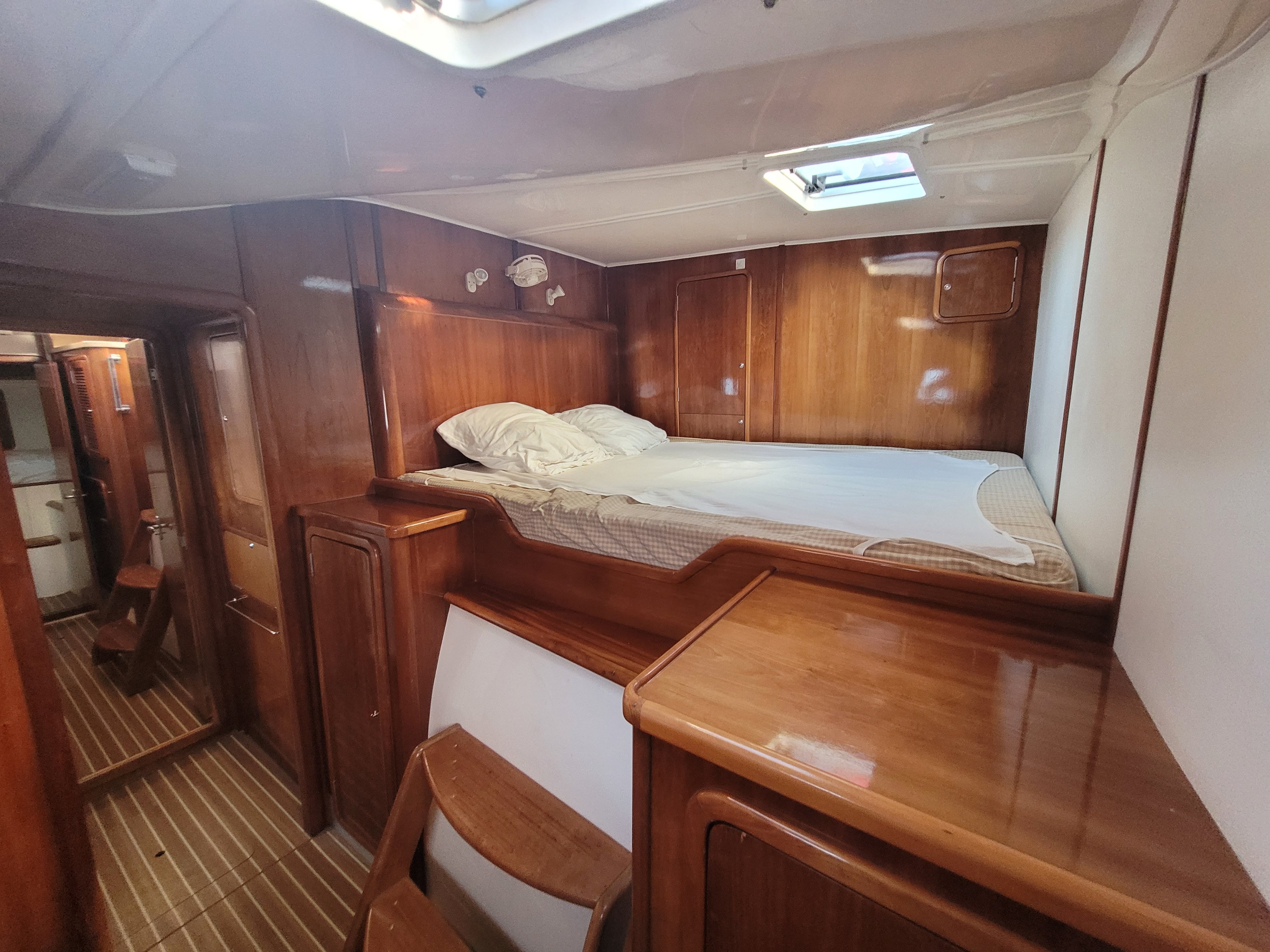 boat image 3