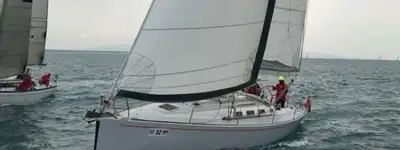 boat image 0