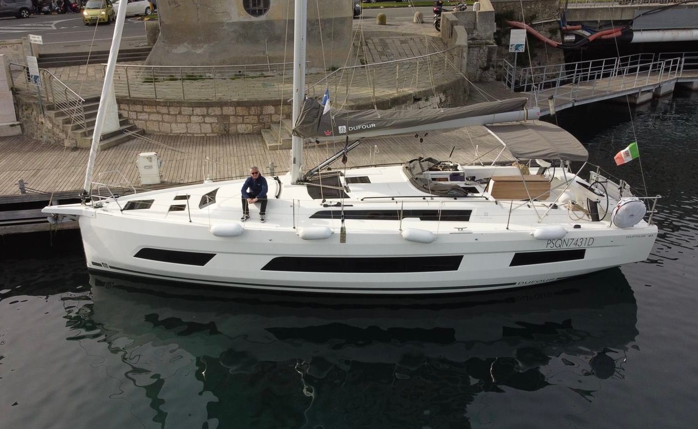 boat image 1