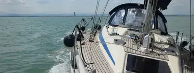 boat image 1