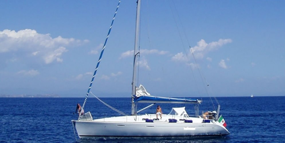 boat image 1