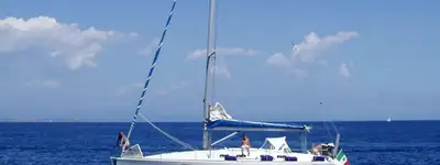 boat image 1
