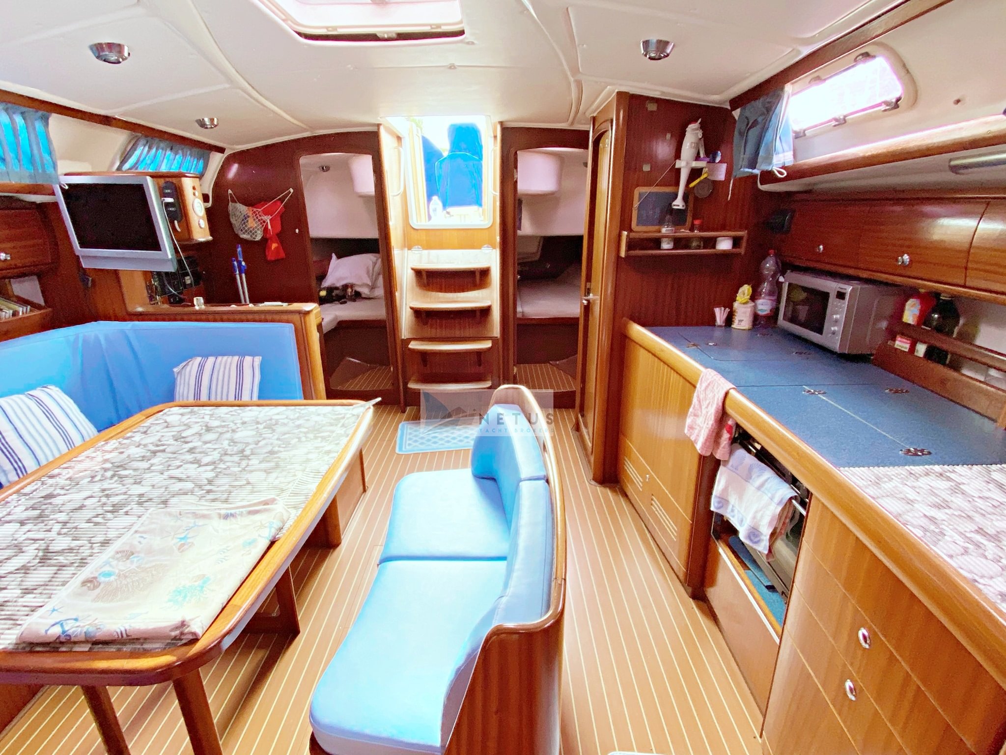 boat image 3