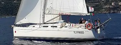 boat image 0