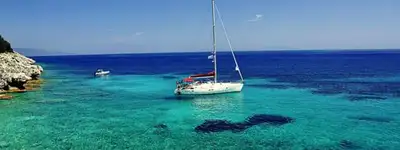 boat image 0