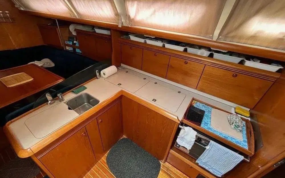 boat image 2