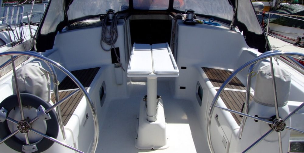 boat image 1