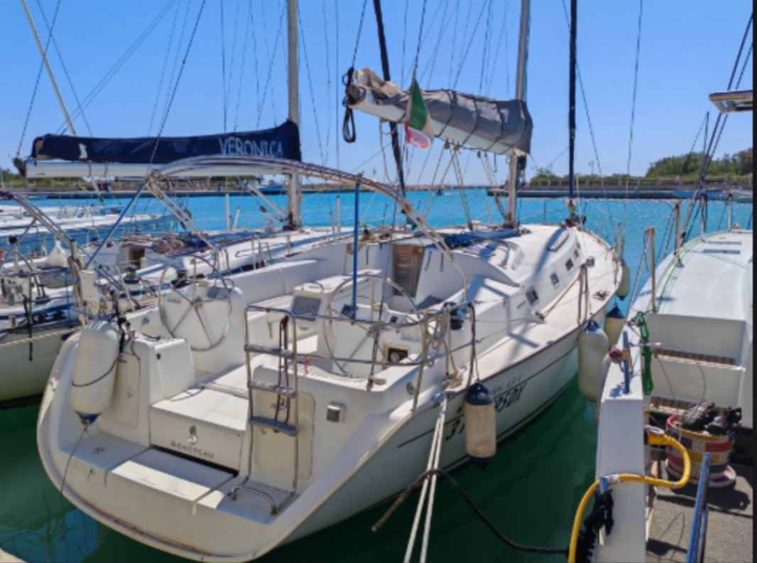 boat image 1
