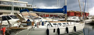 boat image 0