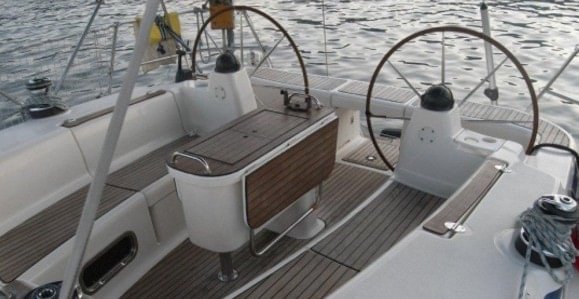 boat image 3