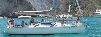 boat image 0