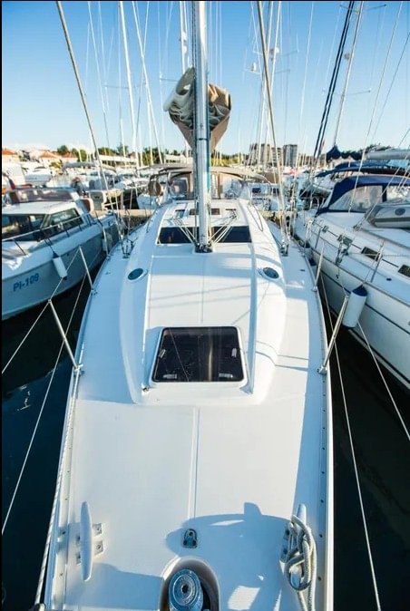 boat image 0