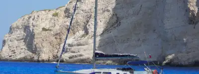boat image 0