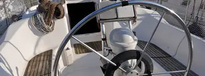boat image 1