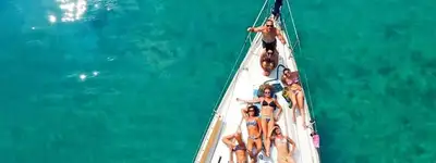 boat image 0