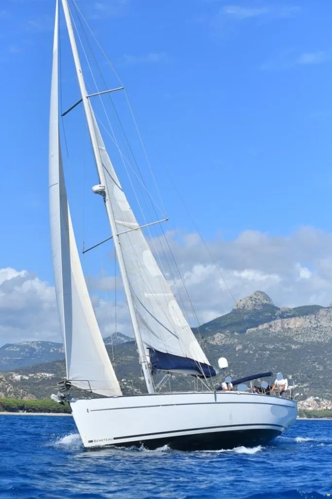 boat image 0