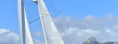 boat image 0