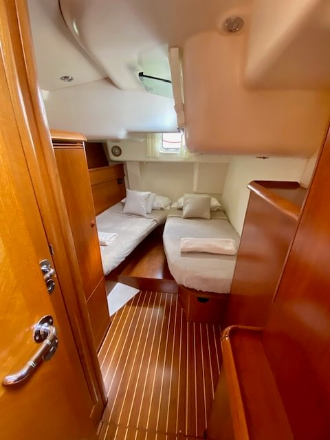 boat image 1