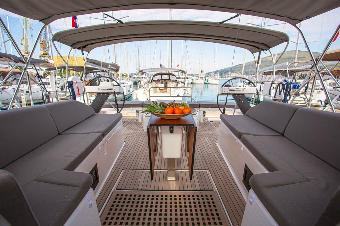 boat image 3