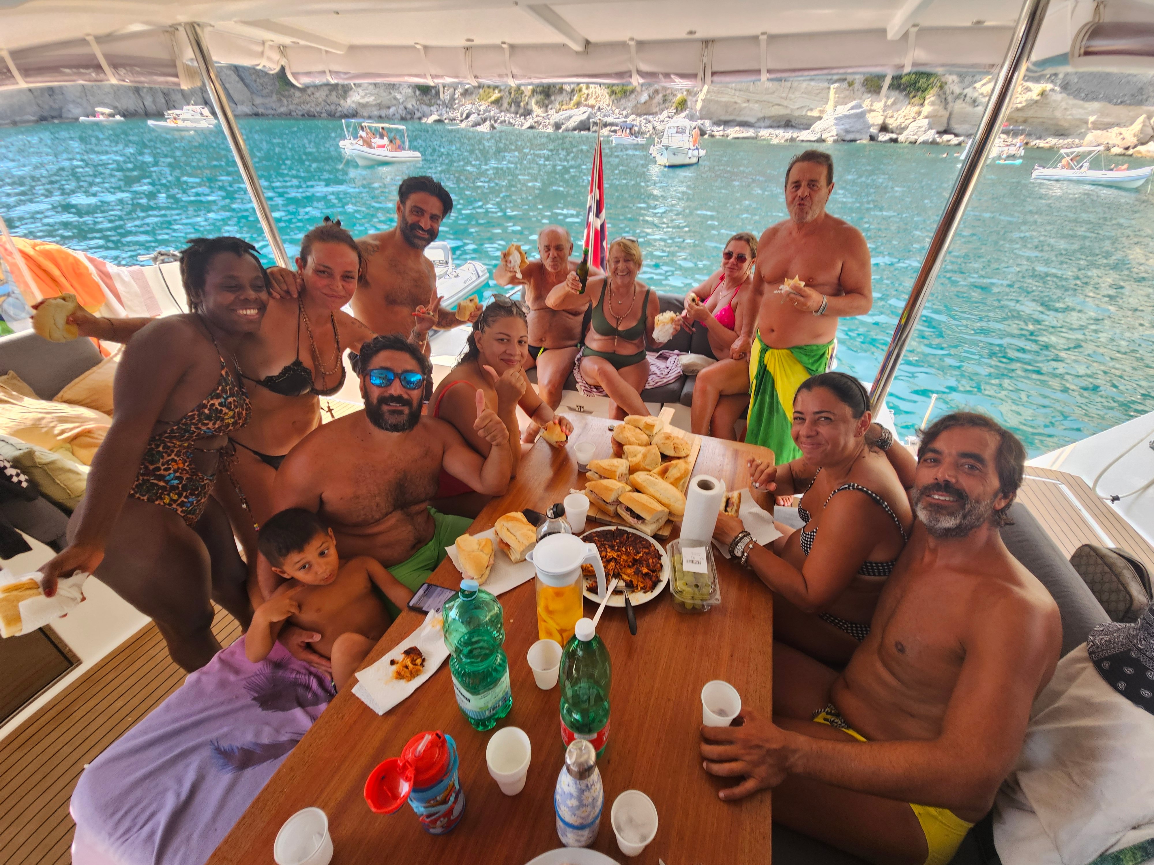 boat image 1