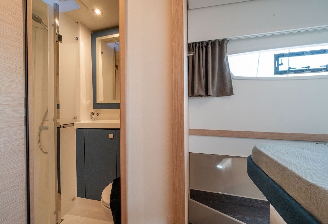 boat image 2