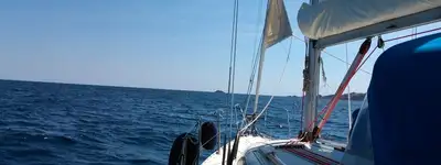 boat image 0