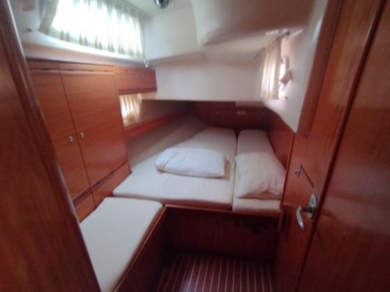 boat image 1