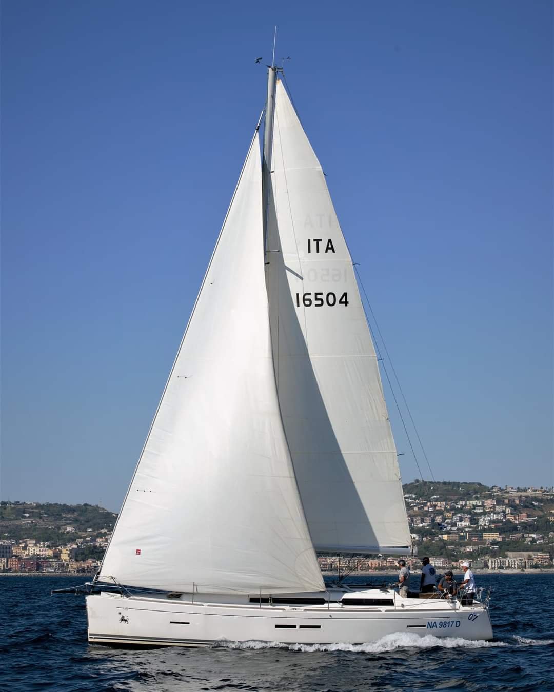 boat image 1