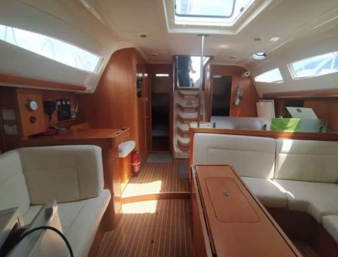 boat image 3