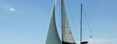 boat image 1