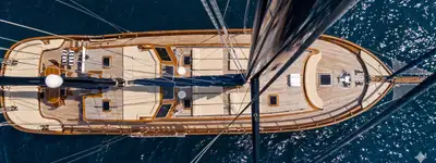 boat image 0