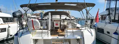 boat image 0
