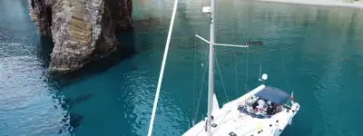 boat image 0
