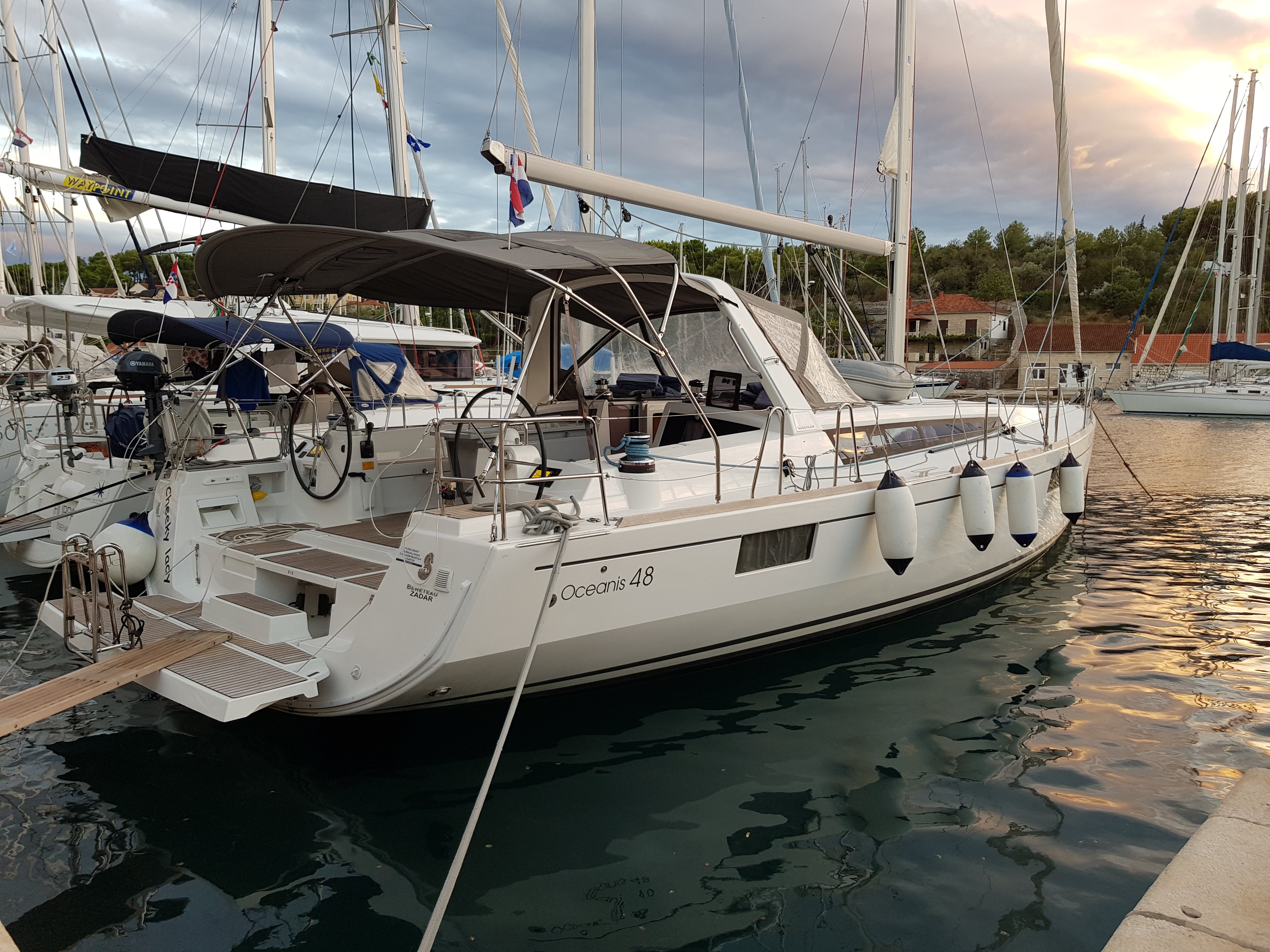 boat image 0