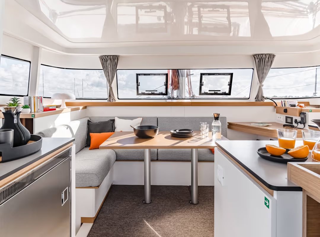 boat image 3