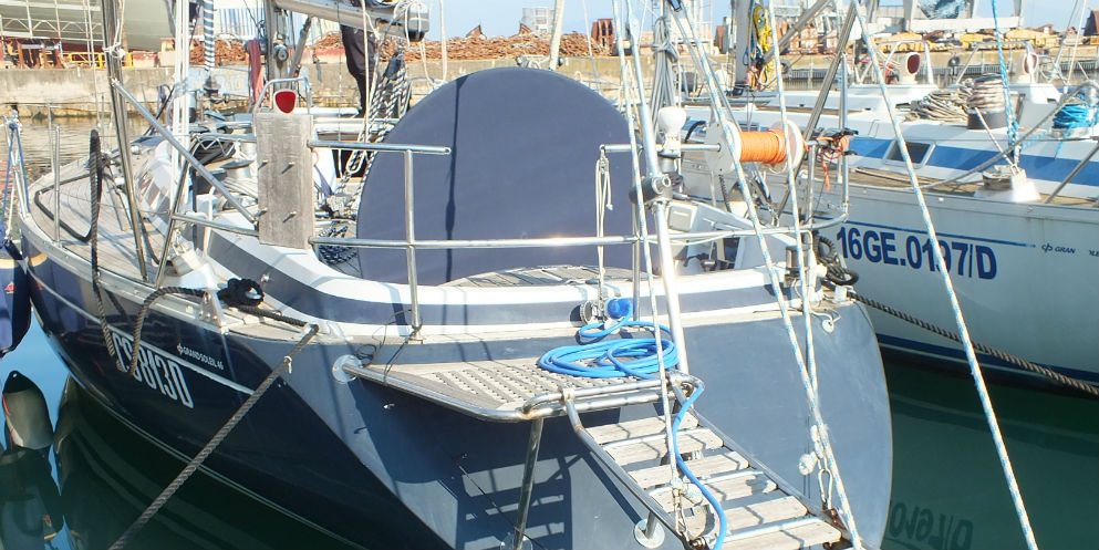 boat image 1