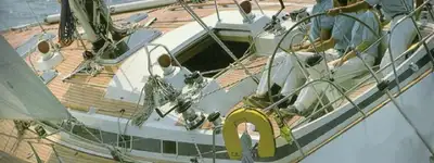 boat image 0