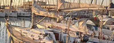 boat image 1