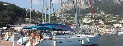 boat image 1