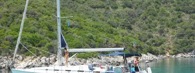 boat image 0