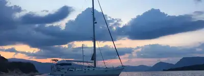boat image 0