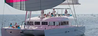 boat image 0