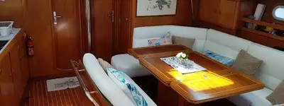 boat image 1