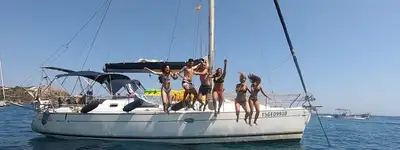boat image 1