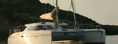 boat image 0