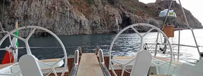 boat image 1