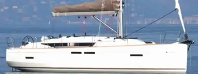 boat image 0
