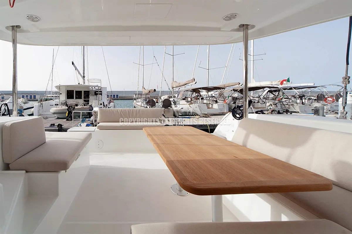 boat image 2